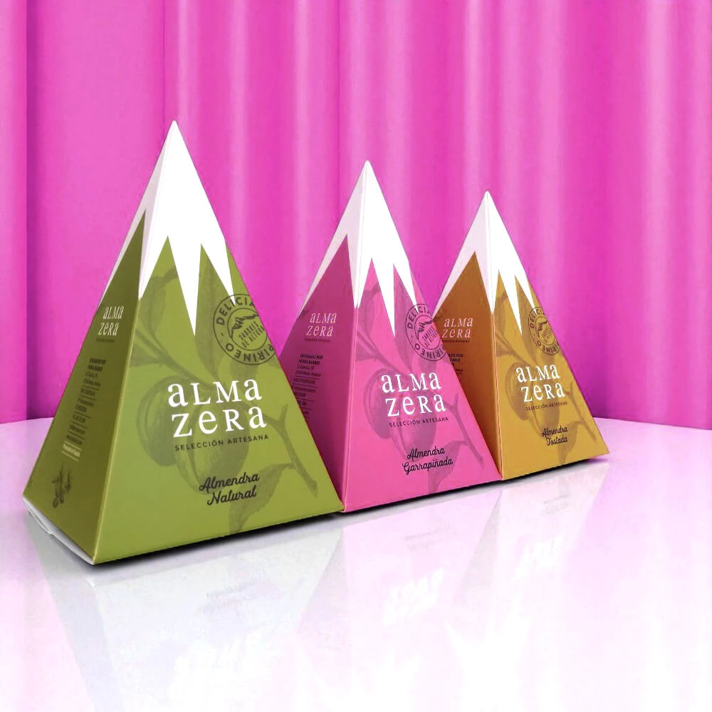 Custom Pyramid Boxes